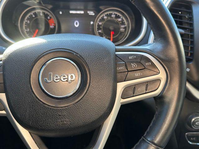 used 2017 Jeep Cherokee car, priced at $12,592