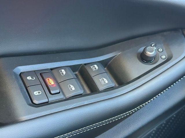 new 2025 Jeep Grand Cherokee car, priced at $46,705