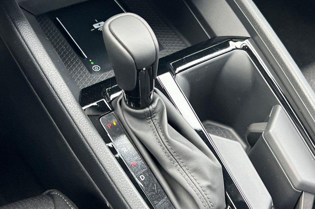 new 2026 Honda Accord Hybrid car, priced at $35,445