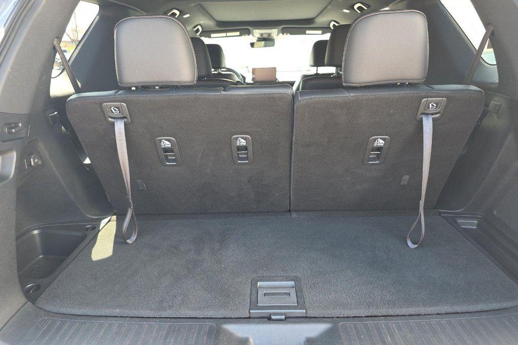 used 2025 Honda Pilot car, priced at $42,979