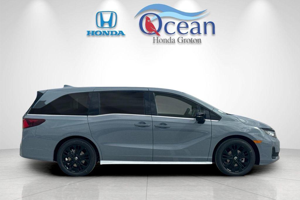 new 2026 Honda Odyssey car, priced at $45,845