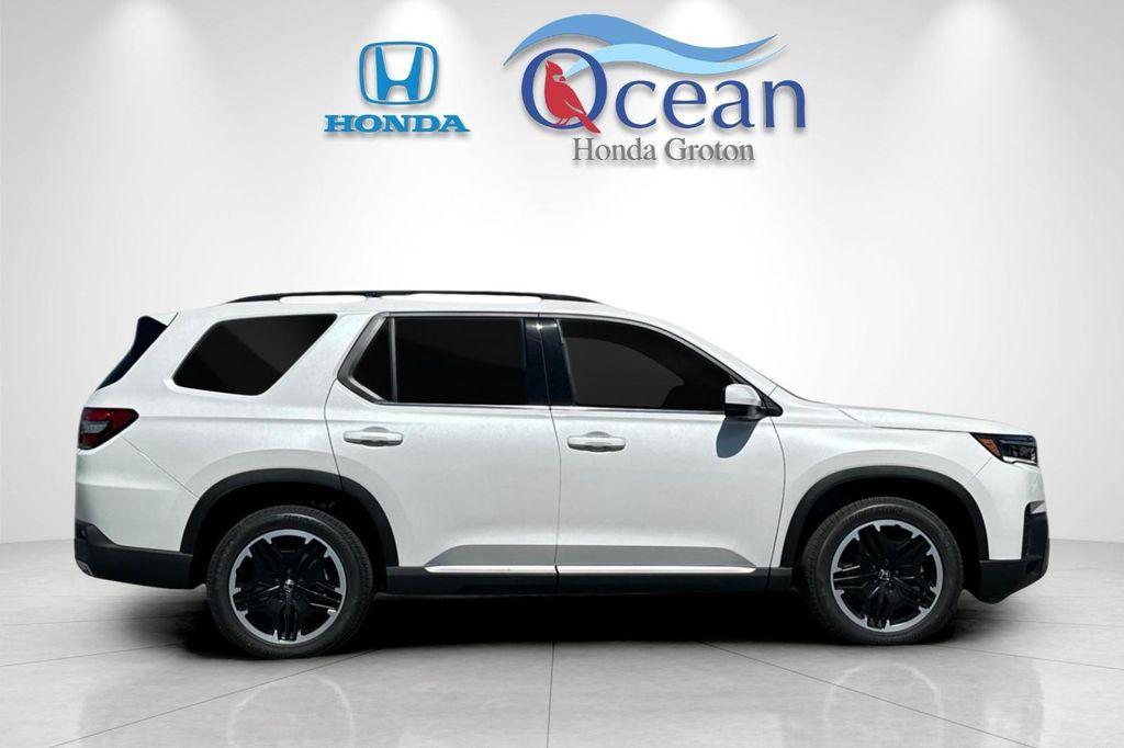 new 2026 Honda Pilot car, priced at $54,445