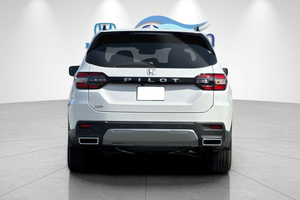 new 2026 Honda Pilot car, priced at $48,755