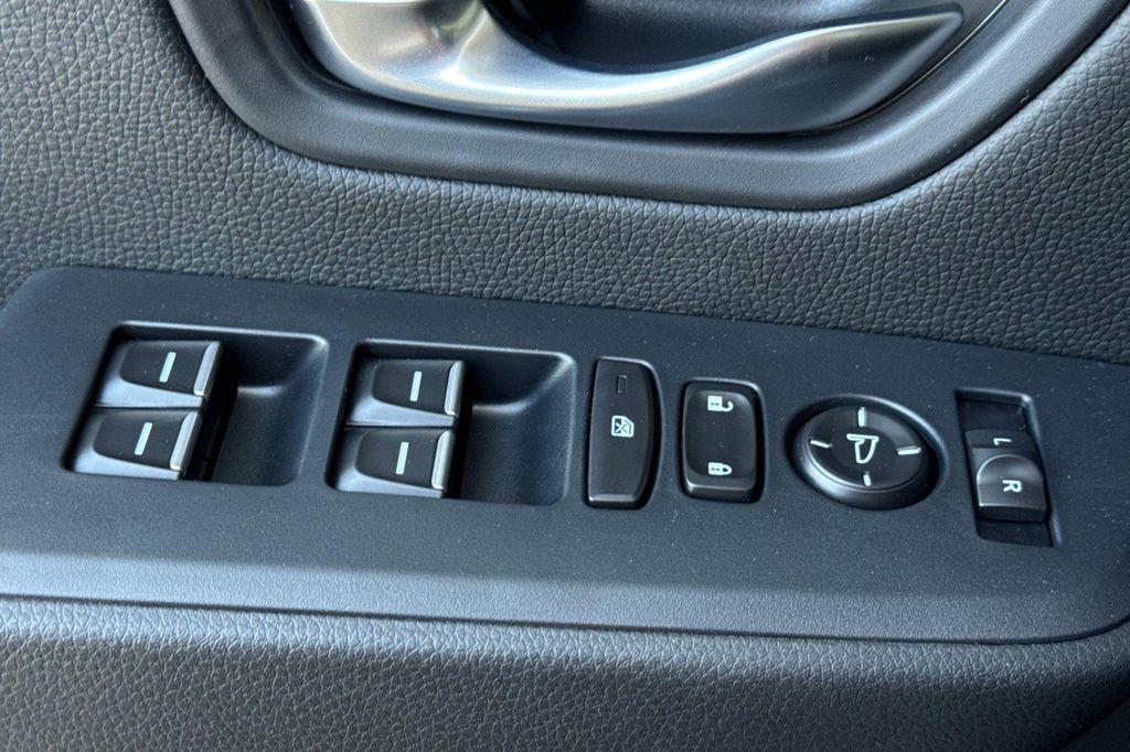 new 2026 Honda Pilot car, priced at $46,445