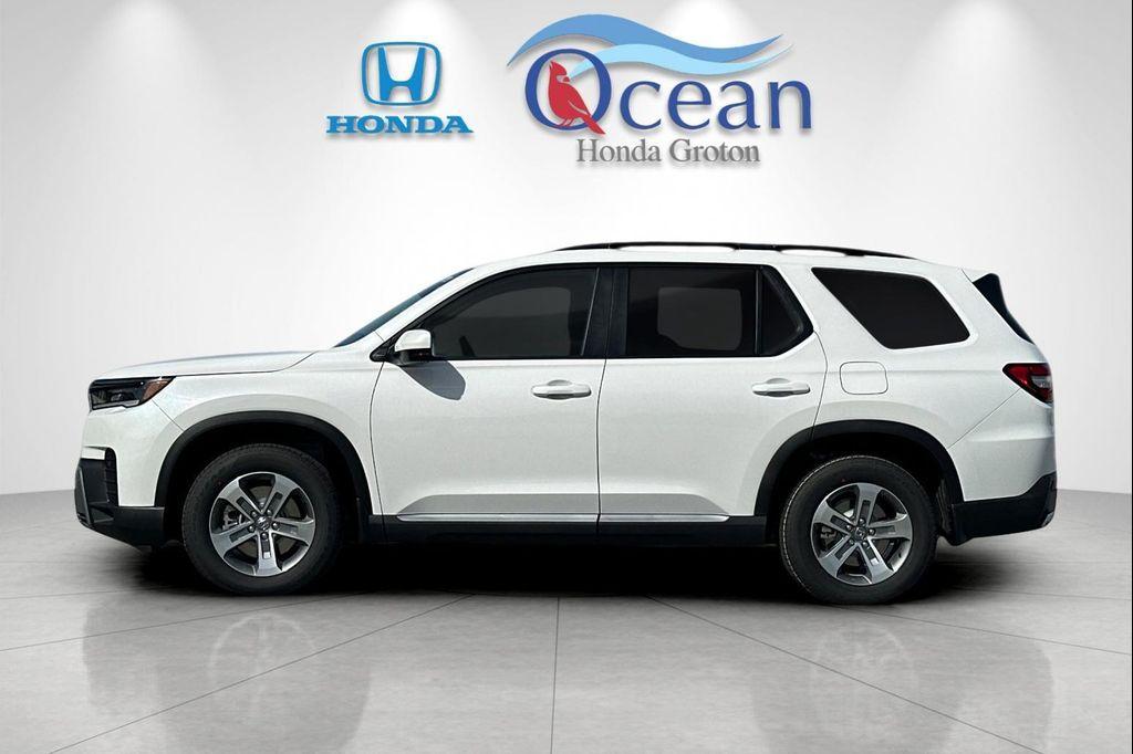 new 2026 Honda Pilot car, priced at $50,190