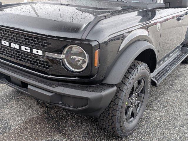 new 2025 Ford Bronco car, priced at $45,955