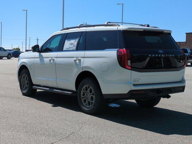 new 2026 Ford Expedition car, priced at $66,192