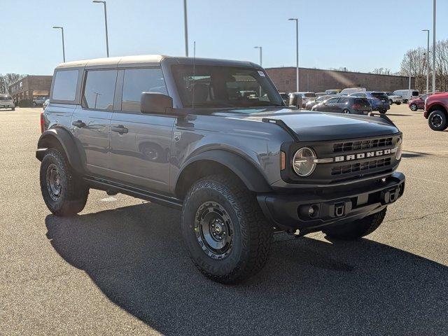 new 2025 Ford Bronco car, priced at $51,800
