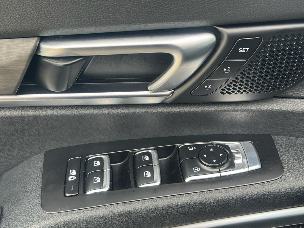 used 2024 Kia Telluride car, priced at $47,987