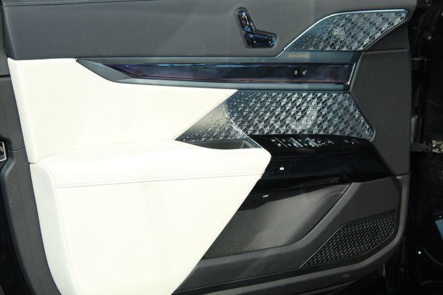 new 2026 BMW i7 car, priced at $135,400