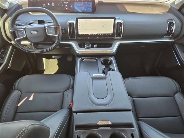 new 2025 Ford Expedition Max car, priced at $77,585