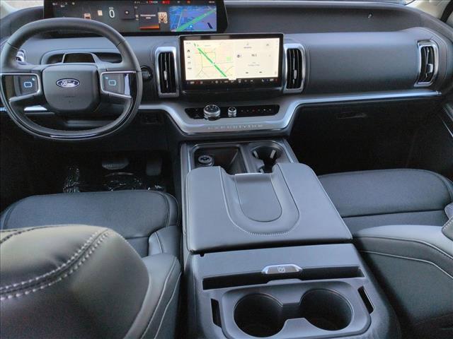 new 2025 Ford Expedition Max car, priced at $76,795