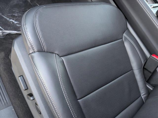 new 2025 Ford Expedition Max car, priced at $76,795