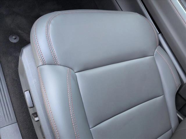 new 2025 Ford Expedition Max car, priced at $67,695