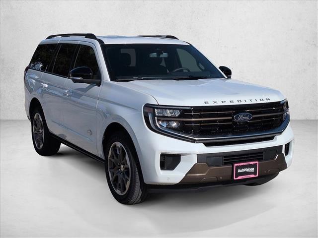 new 2025 Ford Expedition car, priced at $81,688
