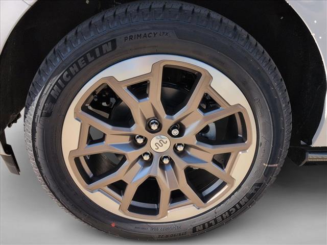 new 2025 Ford Expedition car, priced at $81,688