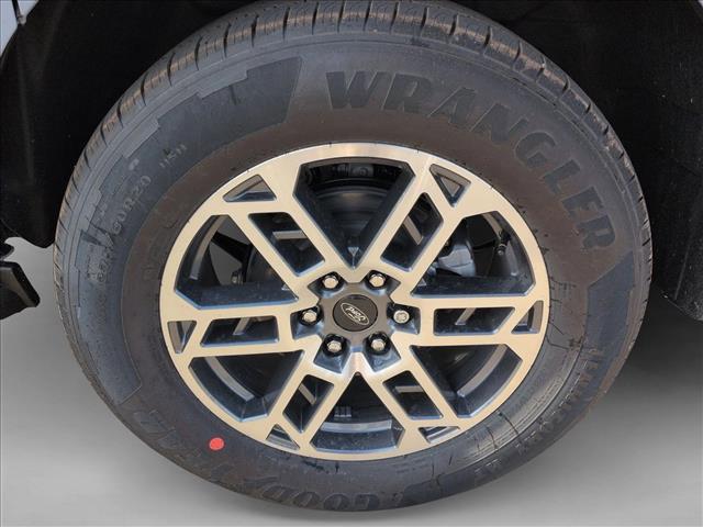 new 2025 Ford Expedition Max car, priced at $67,695