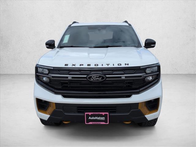 new 2025 Ford Expedition car, priced at $79,295