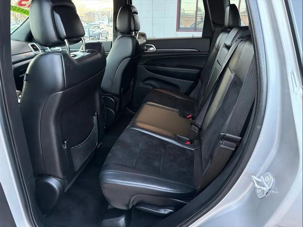 used 2015 Jeep Grand Cherokee car, priced at $15,995