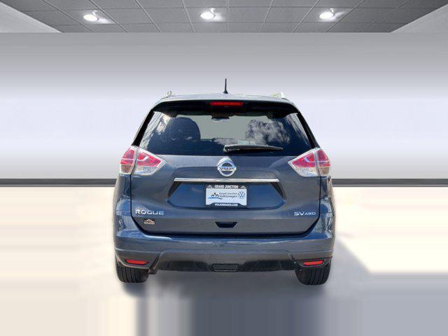 used 2015 Nissan Rogue car, priced at $9,496