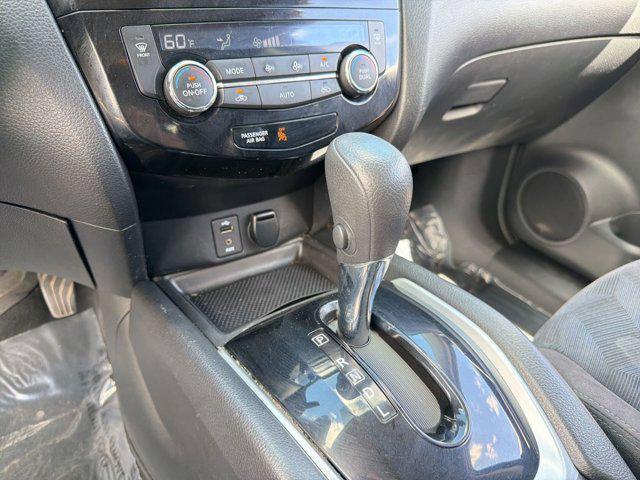 used 2015 Nissan Rogue car, priced at $9,496