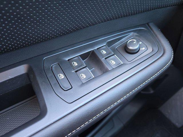 new 2026 Volkswagen Atlas car, priced at $41,401