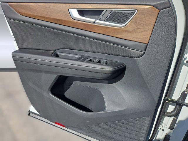 new 2026 Volkswagen Atlas car, priced at $41,401