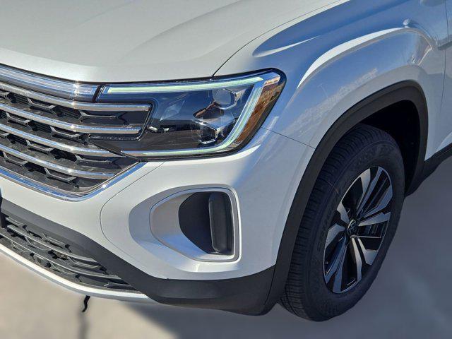 new 2026 Volkswagen Atlas car, priced at $41,401