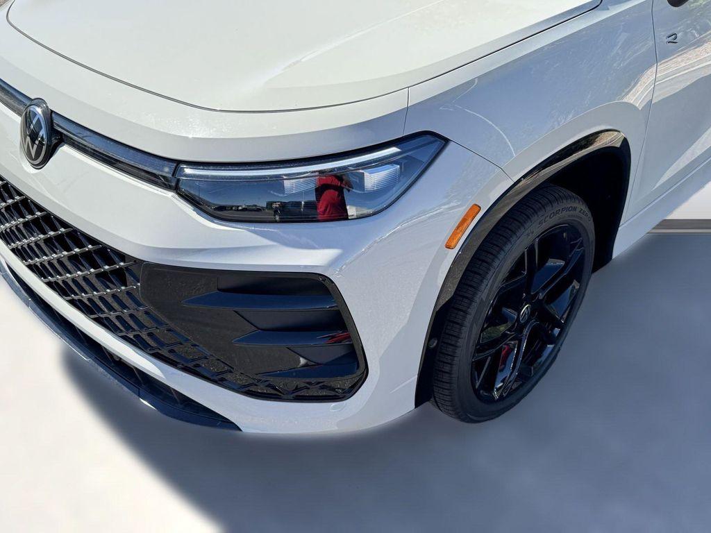 new 2026 Volkswagen Tiguan car, priced at $40,275