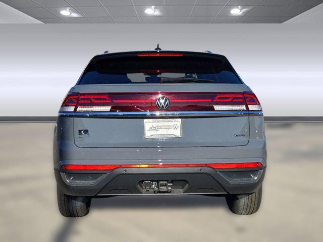 new 2026 Volkswagen Atlas Cross Sport car, priced at $47,062