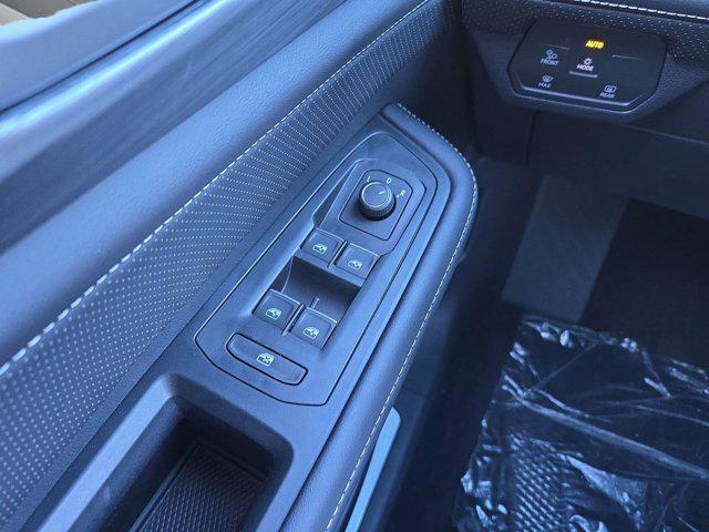 new 2026 Volkswagen Atlas Cross Sport car, priced at $47,062