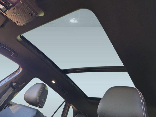 new 2026 Volkswagen Atlas Cross Sport car, priced at $47,062