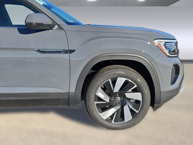 new 2026 Volkswagen Atlas Cross Sport car, priced at $47,062