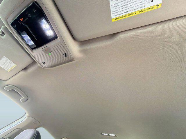 new 2026 Volkswagen Atlas car, priced at $46,951