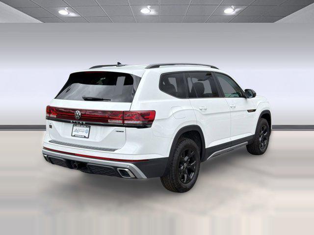 new 2026 Volkswagen Atlas car, priced at $48,698