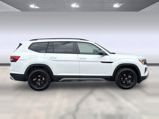 new 2026 Volkswagen Atlas car, priced at $48,698