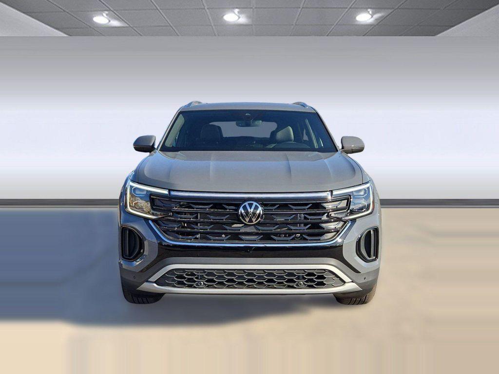 new 2026 Volkswagen Atlas Cross Sport car, priced at $47,947