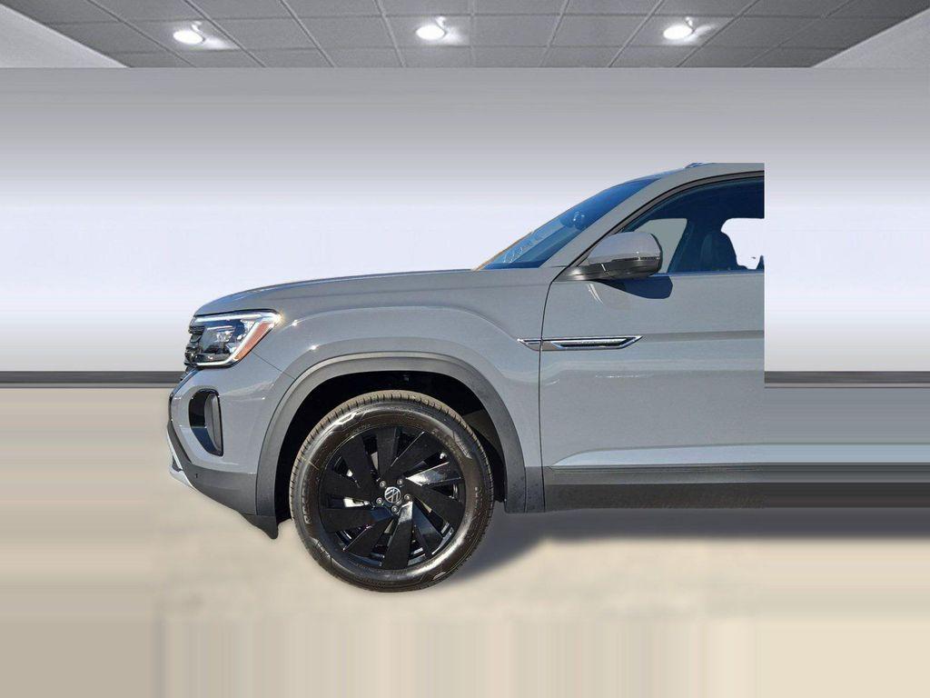 new 2026 Volkswagen Atlas Cross Sport car, priced at $47,947