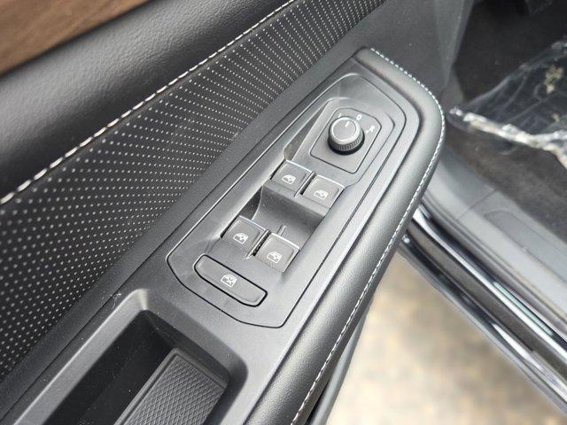 new 2026 Volkswagen Atlas car, priced at $40,971