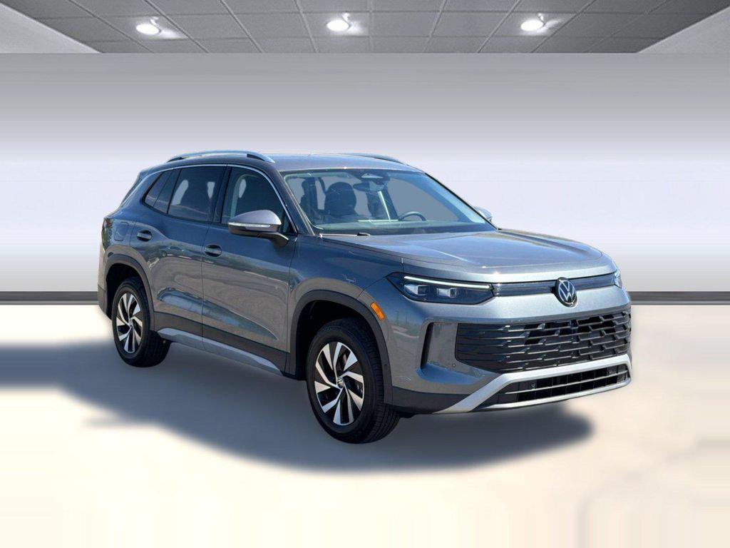 new 2026 Volkswagen Tiguan car, priced at $34,576