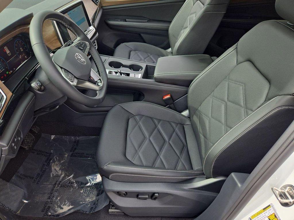 new 2026 Volkswagen Atlas car, priced at $42,679