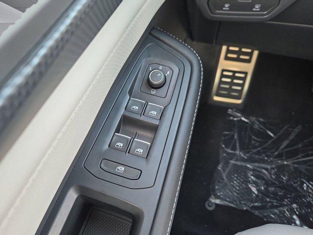 new 2026 Volkswagen Atlas Cross Sport car, priced at $51,282