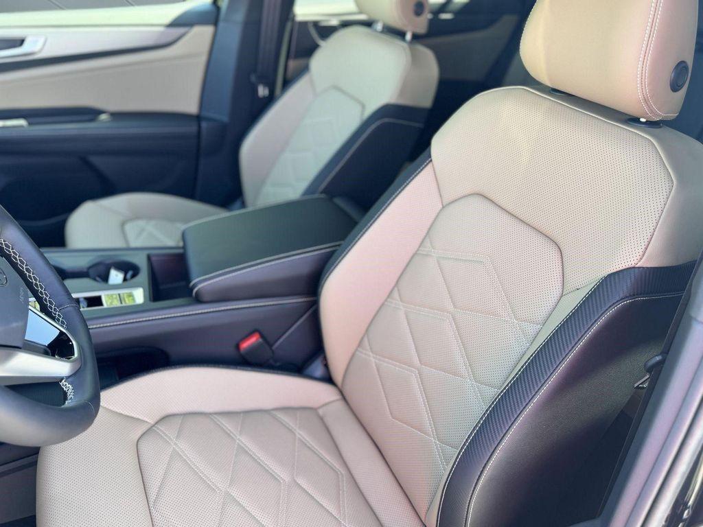 new 2026 Volkswagen Atlas Cross Sport car, priced at $41,126