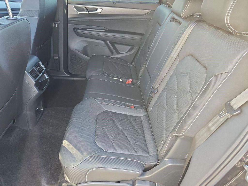 new 2026 Volkswagen Atlas Cross Sport car, priced at $46,998