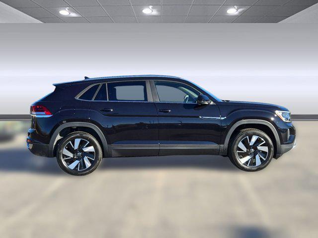 new 2026 Volkswagen Atlas Cross Sport car, priced at $46,431