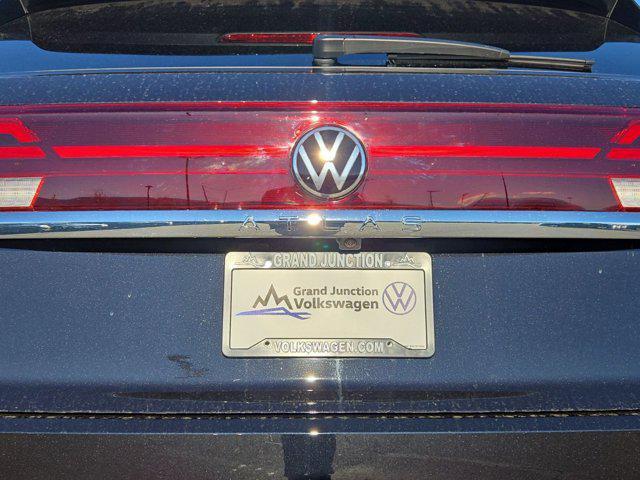 new 2026 Volkswagen Atlas Cross Sport car, priced at $46,431