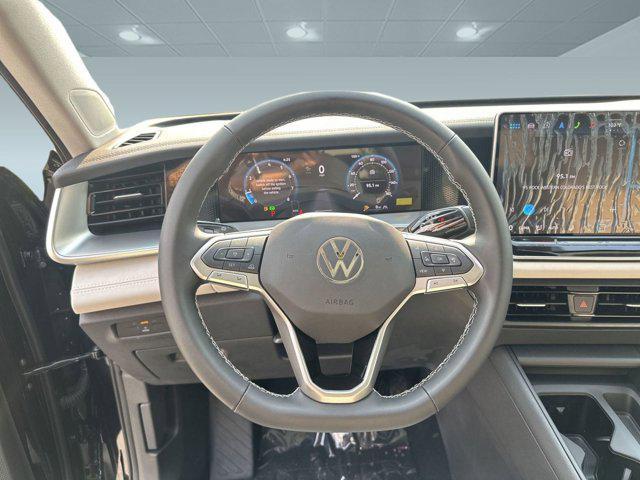 new 2025 Volkswagen Tiguan car, priced at $33,501