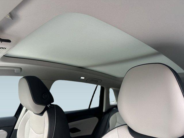 new 2025 Volkswagen Tiguan car, priced at $33,501