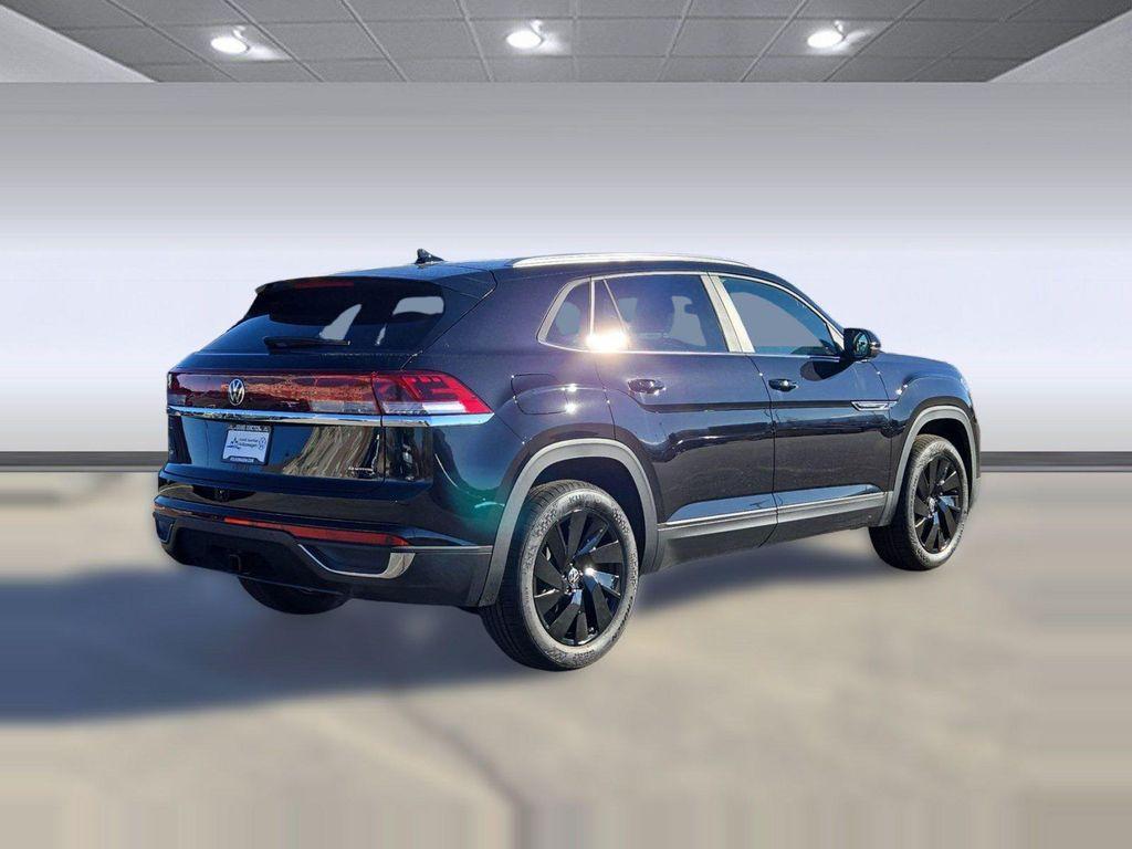 new 2026 Volkswagen Atlas Cross Sport car, priced at $47,510