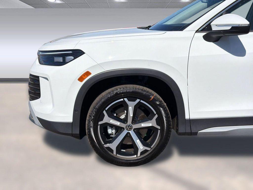 new 2026 Volkswagen Tiguan car, priced at $37,318